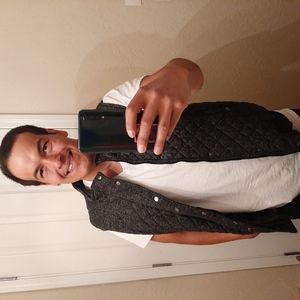 Meet your Posher, Lee